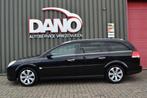 Opel Vectra Wagon 1.8 16V Executive Leer/Navi/Trekhaak/Cruis, Zwart, 4 cilinders, 1796 cc, Handgeschakeld
