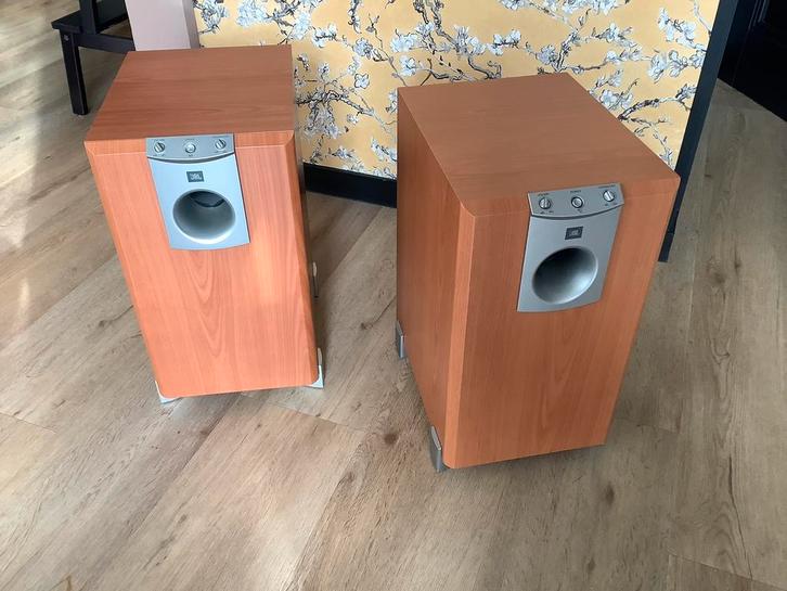 2x JBL SCS S-178 sub-woofers met een defect, Audio, Tv en Foto, Luidsprekers, Niet werkend, Subwoofer, 60 tot 120 watt, JBL, Ophalen