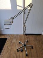 Eschenback lamp/loep (2x) op rolstatief, Hobby en Vrije tijd, Vergrootglazen, Loepen en Loeplampen, Ophalen, Zo goed als nieuw