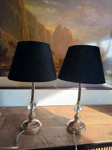 Tafel of Nachtlampen  beschikbaar voor biedingen
