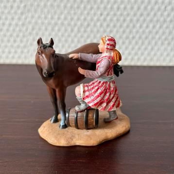 Luville Angelina Enfield 600.591, Bridbury, Meisje met Paard beschikbaar voor biedingen
