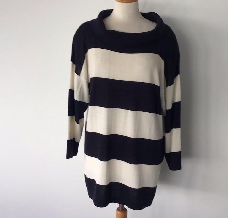 Trui met blauw creme strepen van Famke in een grote maat, Kleding | Dames, Truien en Vesten, Nieuw, Maat 46/48 (XL) of groter