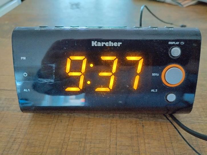 Wekker radio Karcher UR 1040-O wekker radio, Witgoed en Apparatuur, Wekkers, Zo goed als nieuw, Digitaal, Ophalen of Verzenden