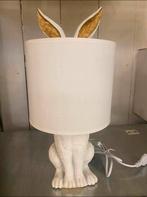 goud wit haas konijn in lamp tafellamp bureaulamp lamp