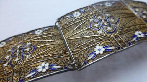 Antieke Zilveren Filigrein Panelen Armband Emaille decoratie, Sieraden, Tassen en Uiterlijk, Antieke sieraden, Armband, Zilver