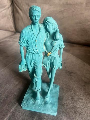 Vintage Man/Vrouw Beeldje Stelletje Polyresin Kunsthars. beschikbaar voor biedingen