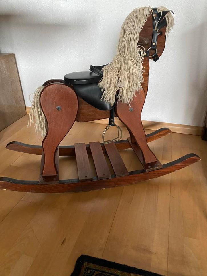 Mooi houten hobbelpaard met zadel en teugels, Kinderen en Baby's, Speelgoed | Overig, Gebruikt, Jongen of Meisje, Ophalen