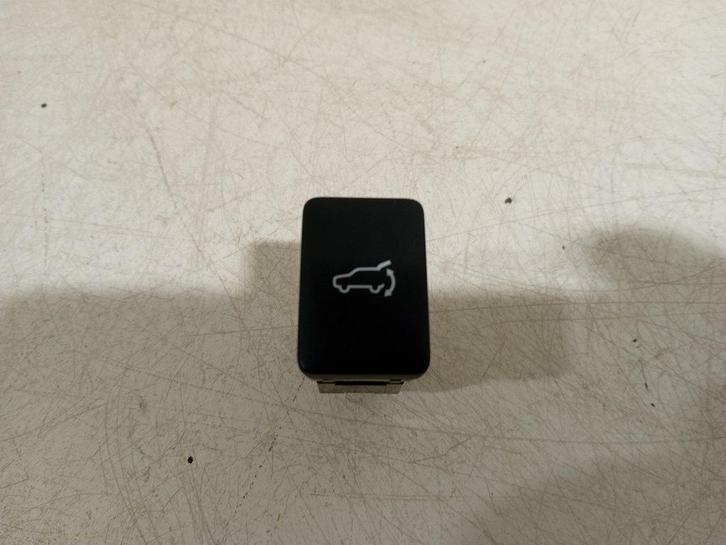 Achterklep ontgrendeling Mitsubishi Outlander, Auto-onderdelen, Carrosserie en Plaatwerk, Mitsubishi, Gebruikt, Herkomst onderdeel bekend