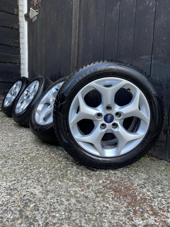 Originele Ford focus c-Max wielen 16” all-season set 5x108, Auto-onderdelen, Banden en Velgen, Banden en Velgen, All Season, 16 inch