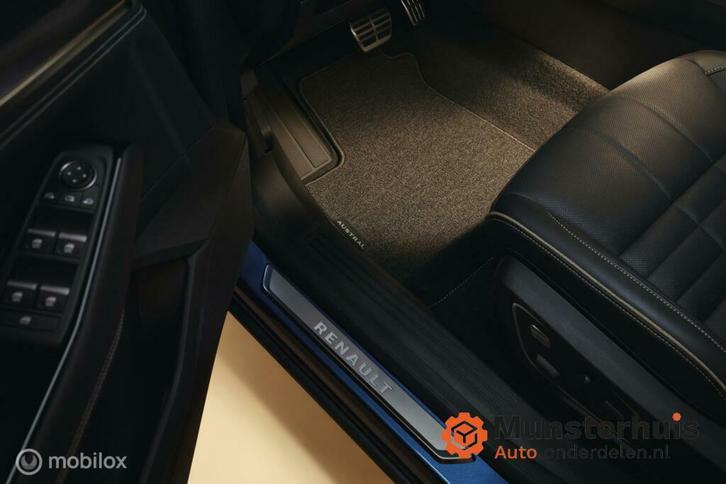 Mattenset origineel Renault Austral ('22->) 8201737223, Auto-onderdelen, Interieur en Bekleding, Nieuw, Ophalen of Verzenden