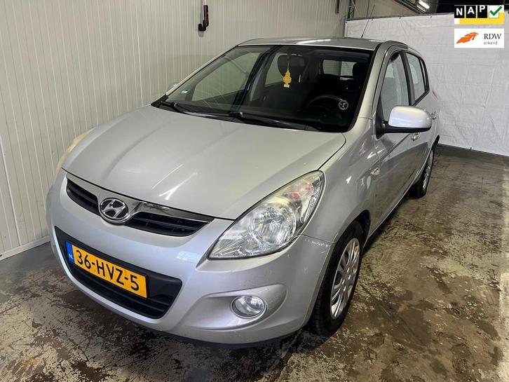 Hyundai I20 1.2i DynamicVersion, Auto's, Hyundai, Bedrijf, Te koop, i20, ABS, Airbags, Airconditioning, Boordcomputer, Centrale vergrendeling