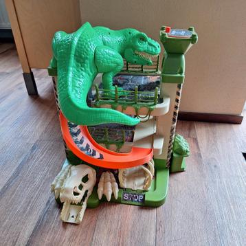 Teamsterz Monster Garage Racebaan met T-Rex Dino Speelgoed beschikbaar voor biedingen