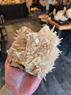 Dogtooth calciet, Ophalen, Mineraal