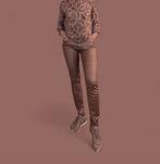 Metallic rosé kleurige broek maat 38 M
Merk Expresso, Maat 38/40 (M), Ophalen of Verzenden, Zo goed als nieuw, Roze