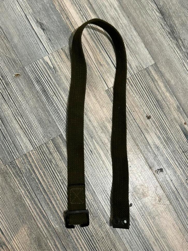 Meerdere Amerikaanse utility straps, Verzamelen, Militaria | Tweede Wereldoorlog, Amerika, Ophalen of Verzenden