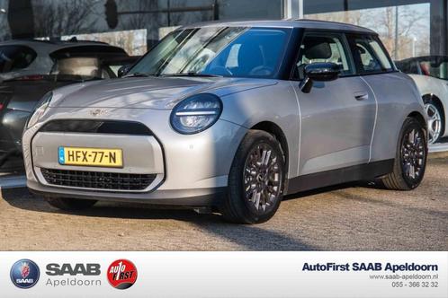 Mini COOPER 40.7KWH Nieuw 29km Carplay, Auto's, Mini, Bedrijf, Cooper, ABS, Adaptive Cruise Control, Airbags, Airconditioning