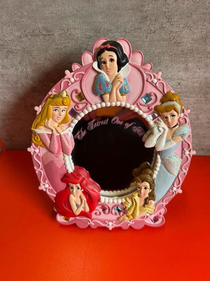 Disney prinsessen spiegel, Verzamelen, Disney, Zo goed als nieuw, Beeldje of Figuurtje, Overige figuren, Ophalen of Verzenden