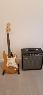 Fender strato caster gitaar en versterker te koop, Muziek en Instrumenten, Snaarinstrumenten | Gitaren | Elektrisch, Ophalen, Zo goed als nieuw