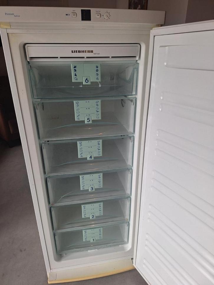 Liebherr diepvrieskast met 6 Lades, Witgoed en Apparatuur, Vriezers en Diepvrieskisten, Gebruikt, Vrijstaand, Vrieskast, 140 tot 160 cm