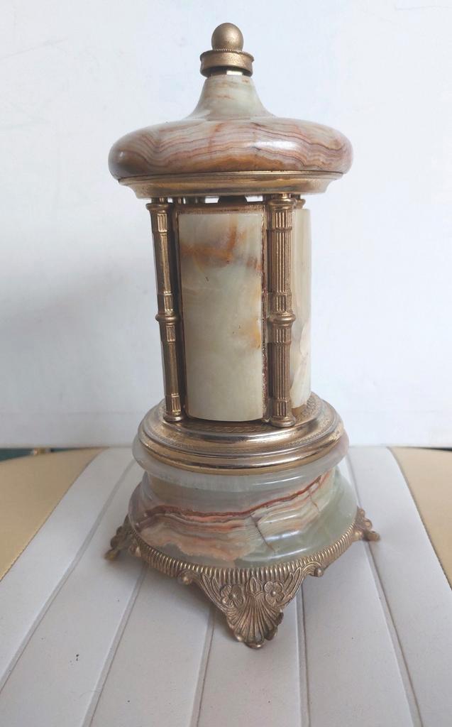 Vintage muziekale Onyx Sigarettenhouder Carrousel, Antiek en Kunst, Antiek | Overige Antiek, Ophalen of Verzenden