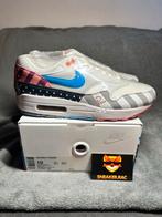 Nike Air Max 1 Parra - Nieuw in doos! 44, Kleding | Heren, Schoenen, Ophalen of Verzenden, Nieuw, Wit, Sneakers of Gympen