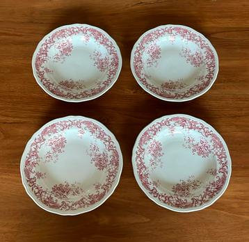 4 Villeroy & Boch Valeria rood diepe borden beschikbaar voor biedingen