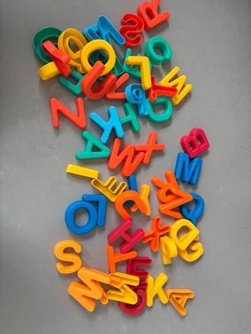 Twee sets alfabet zandletters letters montessori beschikbaar voor biedingen