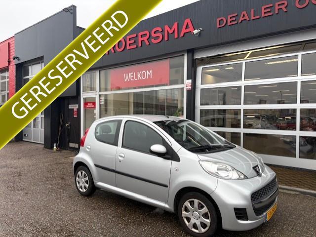 Peugeot 107 1.0-12V XS 2 EIGENAAR * NW APK * AIRCO *5DEURS *, Auto's, Peugeot, Bedrijf, Te koop, ABS, Airbags, Alarm, Centrale vergrendeling