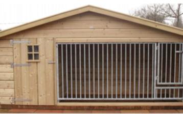 Hondenhok met kennel hondenkennel op maat beschikbaar voor biedingen