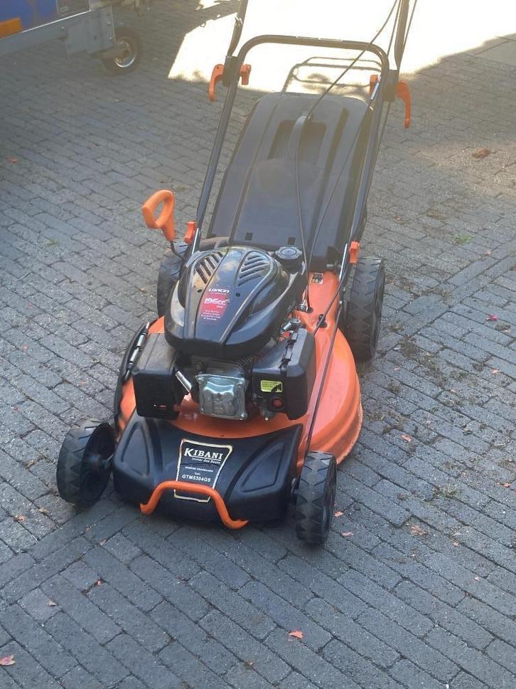 Kibani benzine grasmaaier type GTM5304GS, Tuin en Terras, Grasmaaiers, Zo goed als nieuw, Benzine-grasmaaier, 50 cm of meer, Cirkelmaaier