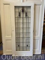 nr. Gl638 oude glas in lood deur