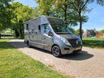 This beautiful Renault Master is equipped with a sturdy Pro, Dieren en Toebehoren, Paarden en Pony's | Trailers en Aanhangwagens