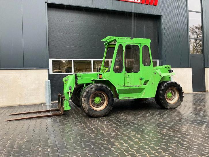 Merlo P30.7 verreiker (bj 1992), Zakelijke goederen, Machines en Bouw | Kranen en Graafmachines, Verreiker
