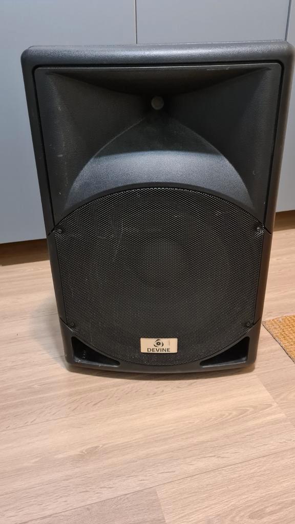Devine Artis 15A Actieve Speaker, Muziek en Instrumenten, Versterkers | Keyboard, Monitor en PA, Gebruikt, Monitor(versterker)