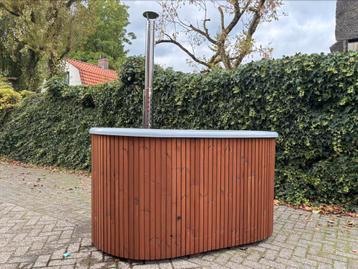 2 persoons hottub | bubbel | hydromassage | LED | RVS kachel beschikbaar voor biedingen