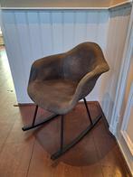 Schommelstoel, Huis en Inrichting, Stoelen, Ophalen, Gebruikt, Grijs, Eén