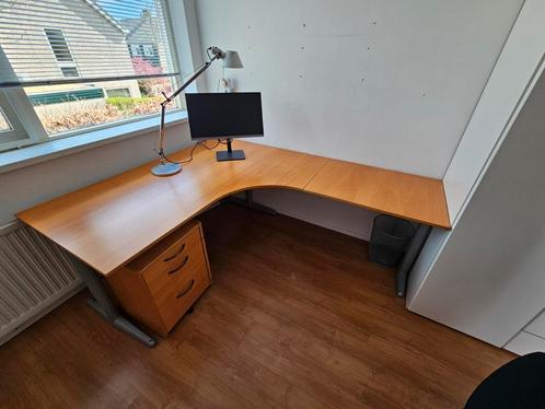 Hoekbureau in goede staat, Huis en Inrichting, Bureaus, Gebruikt, Bureau, In hoogte verstelbaar, Ophalen
