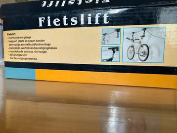Fietslift Plafond - Max 4m Hoogte beschikbaar voor biedingen