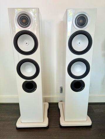 Monitor Audio Silver RX6 Speakers in Hooglans Wit beschikbaar voor biedingen
