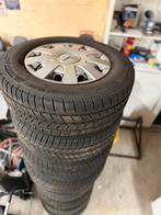 Mercedes sprinter CONTINENTAL  winterbanden 8-9mm en velgen, Auto-onderdelen, Banden en Velgen, 16 inch, Banden en Velgen, 235 mm