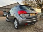 Kia Venga 1.4 CVVT Seven | 45.000 km | Pano/schuif dak + Cli, Auto's, Voorwielaandrijving, Euro 5, Stof, Gebruikt