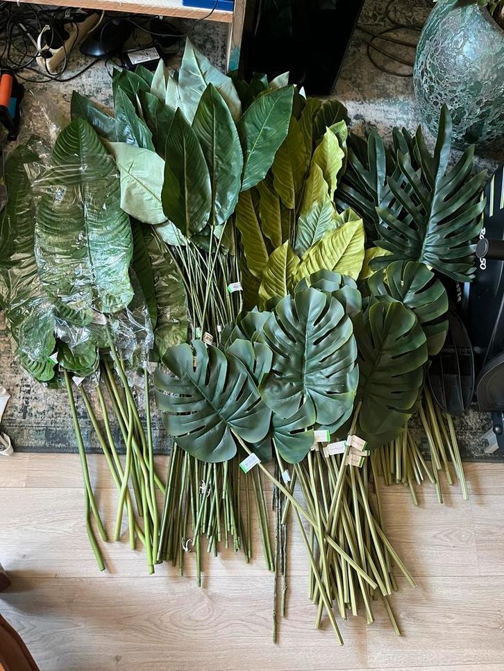 Grote partij Kunstblad en Hangplanten, Huis en Inrichting, Woonaccessoires | Kunstplanten en Kunstbloemen, Nieuw, Binnen, Ophalen