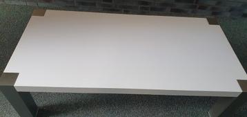 Salontafel.