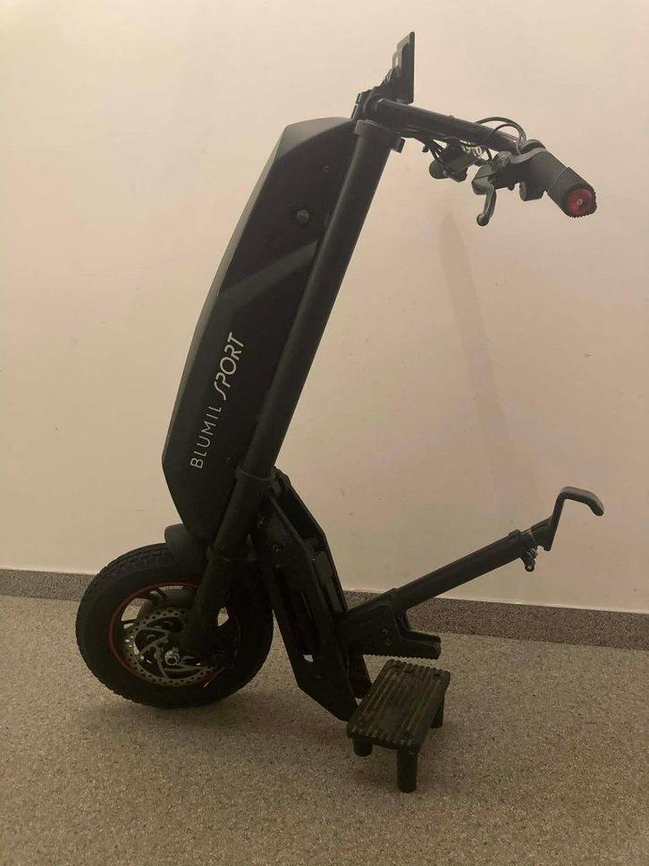 Handbike Blumil Sport (<200km), Diversen, Rolstoelen, Zo goed als nieuw, Handbewogen rolstoel, Ophalen