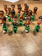 16 voetbalpoppetjes, Verzamelen, Ophalen of Verzenden, Zo goed als nieuw