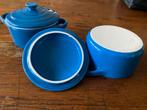 2 leuke serveer potjes blauw 10 cm ø 10€, Huis en Inrichting, Keuken | Servies, Ophalen, Zo goed als nieuw, Overige stijlen, Schaal of Schalen