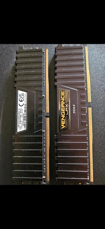Corsair vengeance ddr4 32GB 2x16GB 3600 beschikbaar voor biedingen