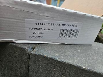 Revoir Paris Atelier Blanc de Lin mat beschikbaar voor biedingen