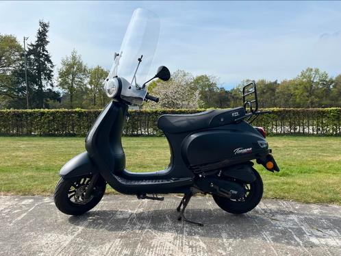 GTS Toscane scooter, Fietsen en Brommers, Scooters | Overige merken, Gebruikt, Maximaal 45 km/u, Tweetakt, Ophalen