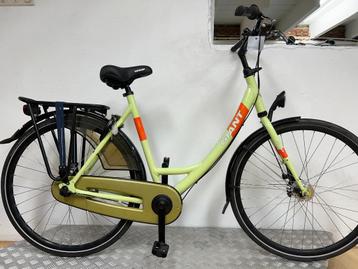 Damesfietsen, gebruikt -A merken- GROTE voorraad in Nijmegen beschikbaar voor biedingen